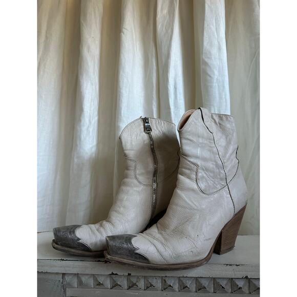 Free People Brayden Western Boots  Leather Pewter Tip Ivory Bone sz 39, Italy - Picture 11 of 13